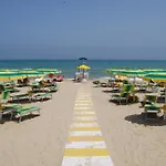 Playa Sirena 4* Tortoreto