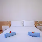 Playa Sirena Aparthotel
