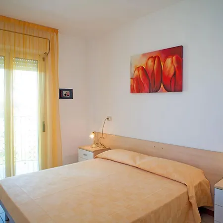 Aparthotel Playa Sirena