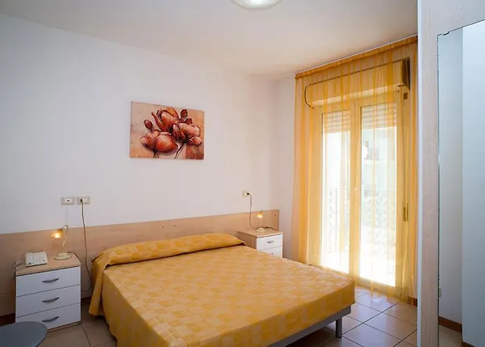 Playa Sirena Aparthotel