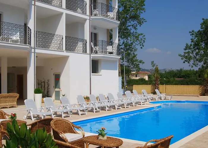 Aparthotel Playa Sirena