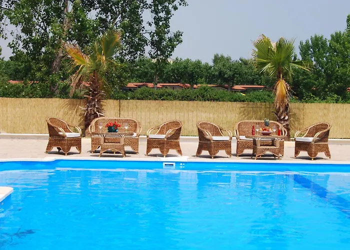 Aparthotel Playa Sirena 4*