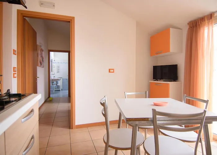 Aparthotel Playa Sirena 4*