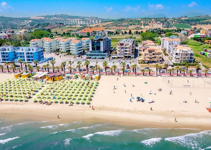 Playa Sirena Aparthotel 4*